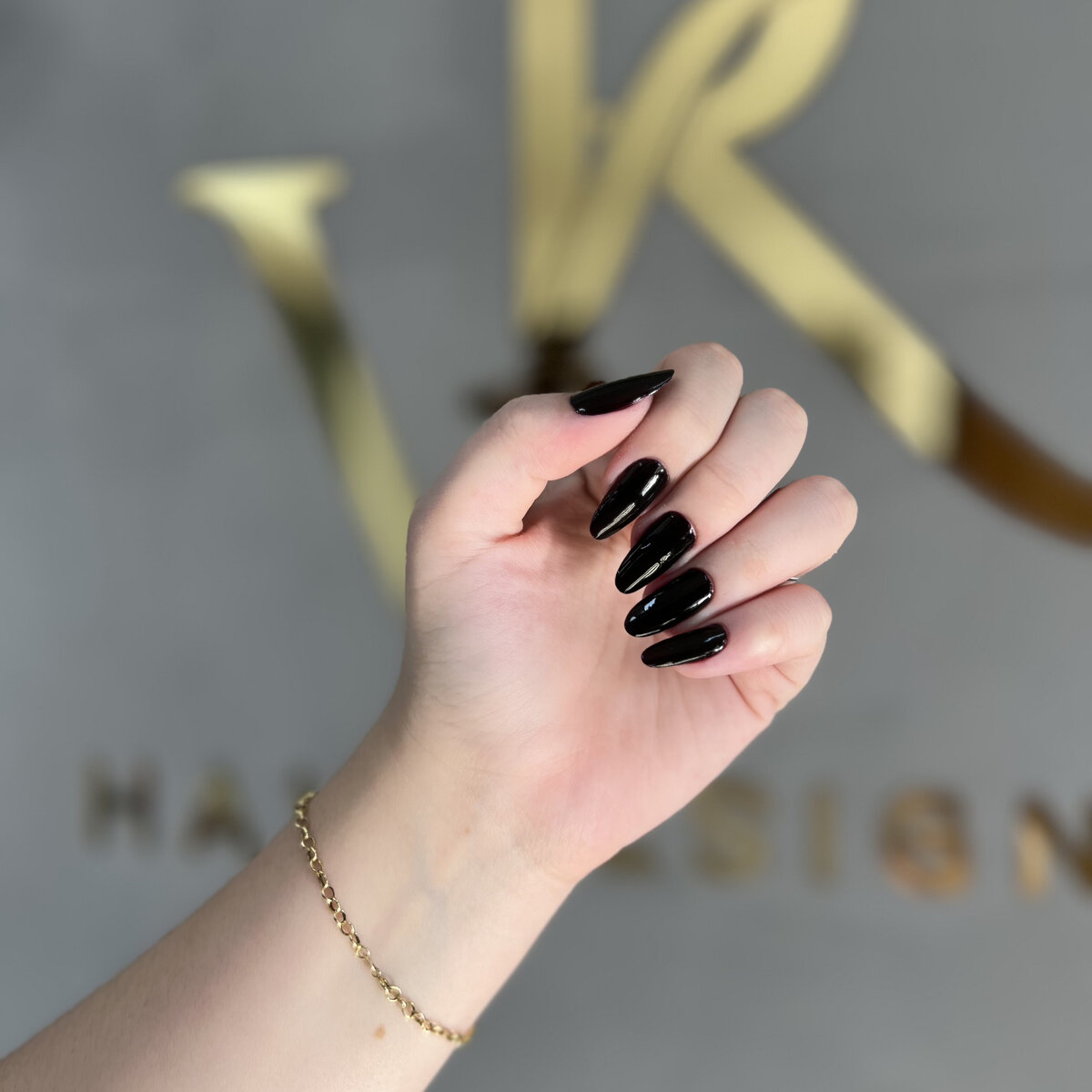 Nail · Preto Gloss